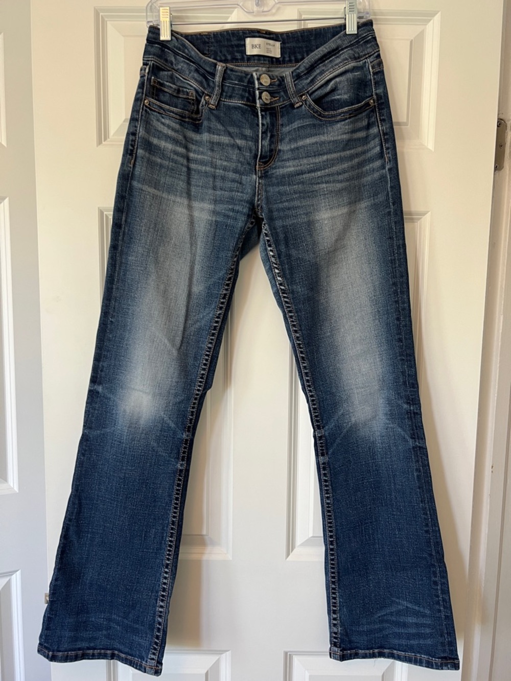 BKE Stella Bootcut Jeans | Slim Fit Low Rise | Medium Wash